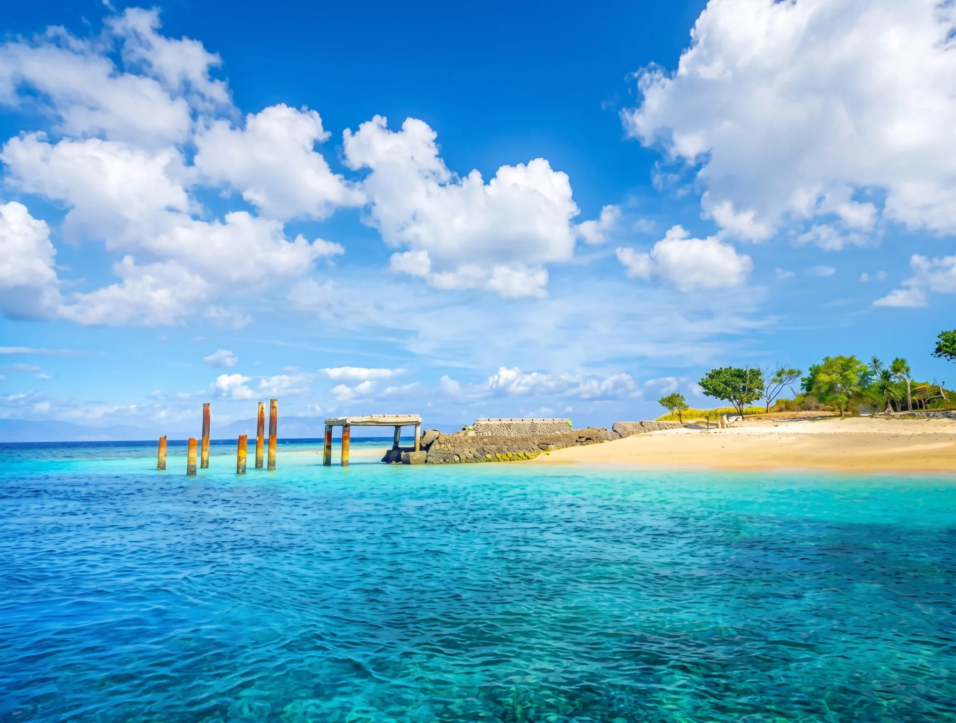 Best Secret Islands Snorkeling Trip in Kuta, Senggigi, and Praya